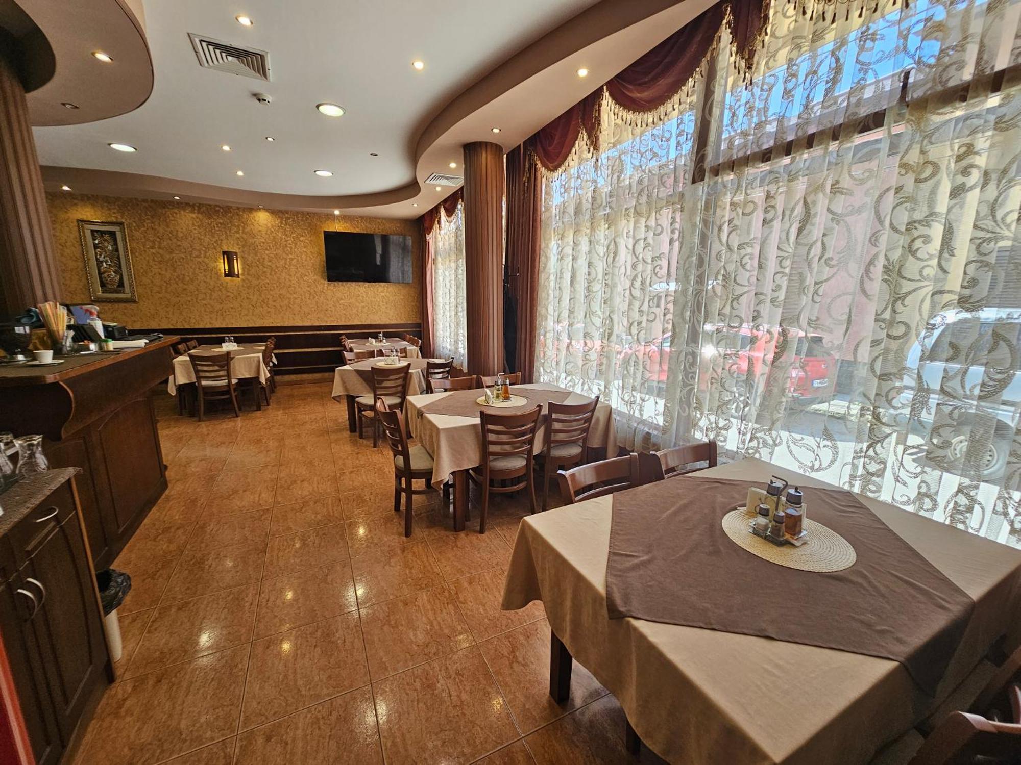 Family Hotel Jeri Velingrad Ngoại thất bức ảnh