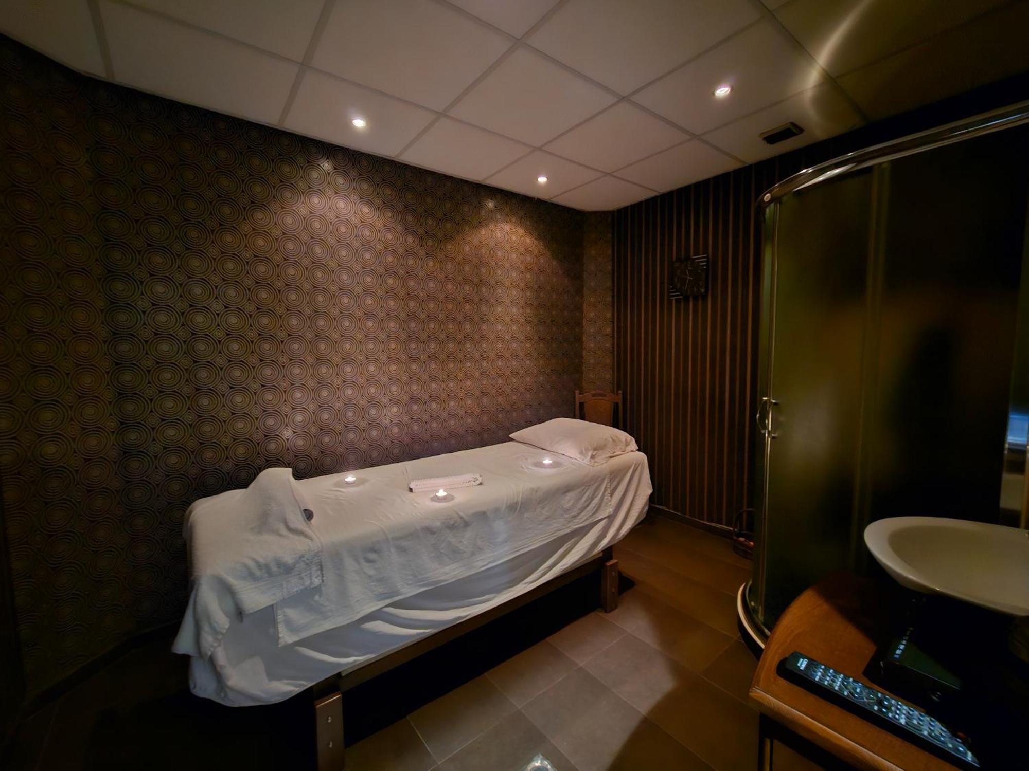 Family Hotel Jeri Velingrad Ngoại thất bức ảnh